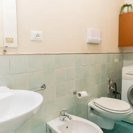 Apartmán Accogliente Residenza Rocchetto A 25mt Da Piazza Erbe - Domus *