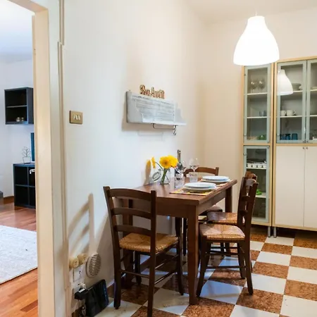 Apartmán Accogliente Residenza Rocchetto A 25mt Da Piazza Erbe - Domus *