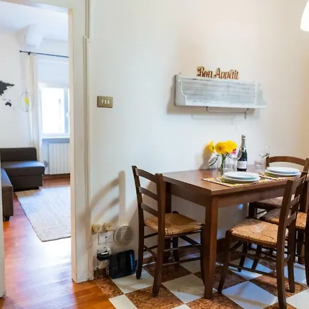 Apartmán Accogliente Residenza Rocchetto A 25mt Da Piazza Erbe - Domus