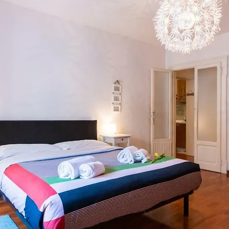 Apartment Domus - Accogliente Residenza Rocchetto A 25mt Da Piazza Erbe Verona