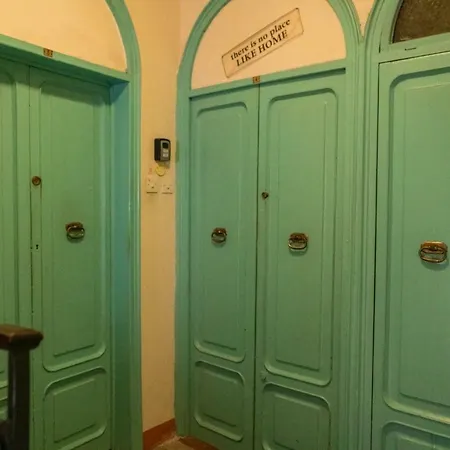 Domus - Accogliente Residenza Rocchetto A 25mt Da Piazza Erbe Verona
