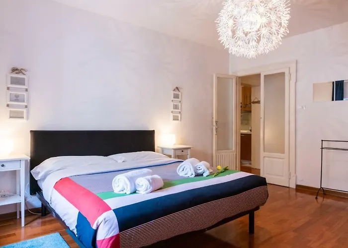 Lägenhet Domus - Accogliente Residenza Rocchetto A 25mt Da Piazza Erbe Verona