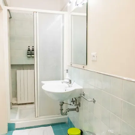Accogliente Residenza Rocchetto A 25mt Da Piazza Erbe - Domus *