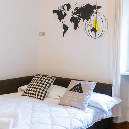 Apartment Domus - Accogliente Residenza Rocchetto A 25mt Da Piazza Erbe *