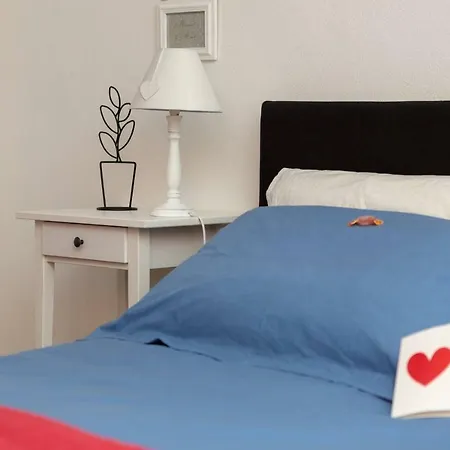 Apartment Domus - Accogliente Residenza Rocchetto A 25mt Da Piazza Erbe Verona